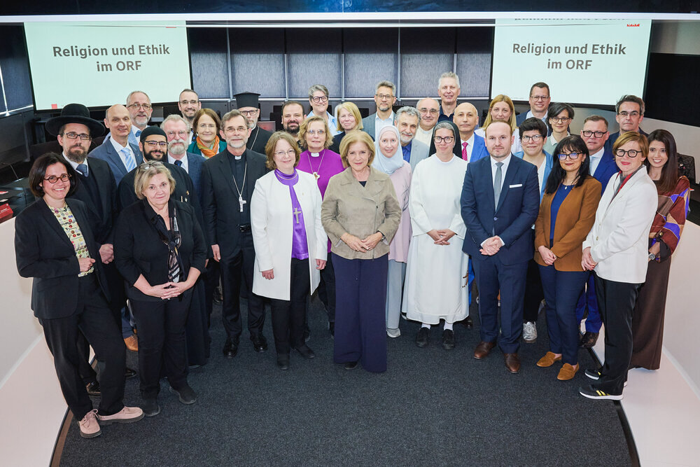 Interimistische ORF-Generaldirektorin Thurnher lud Spitzen der Kirchen und Religionsgesellschaften zum Gedankenaustausch / kathpess/KLAUS TITZER, Klaus Titzer Interimistische ORF-Generaldirektorin Thurnher lud Spitzen der Kirchen und Religionsgesellschaften zum Gedankenaustausch - Im ORF-Mediencampus fand heute, Dienstag, 14. April 2026, ein Round Table statt, bei dem auf Einladung des ORF Vertreterinnen u