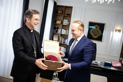 Wiens neuer Erzbischof auch bei IGGÖ-Präsident Vural