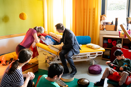 Schulbesuch Blaue Schule